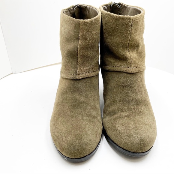 {Sam Edelman} Larkin Suede Ankle Boots - Picture 7 of 16
